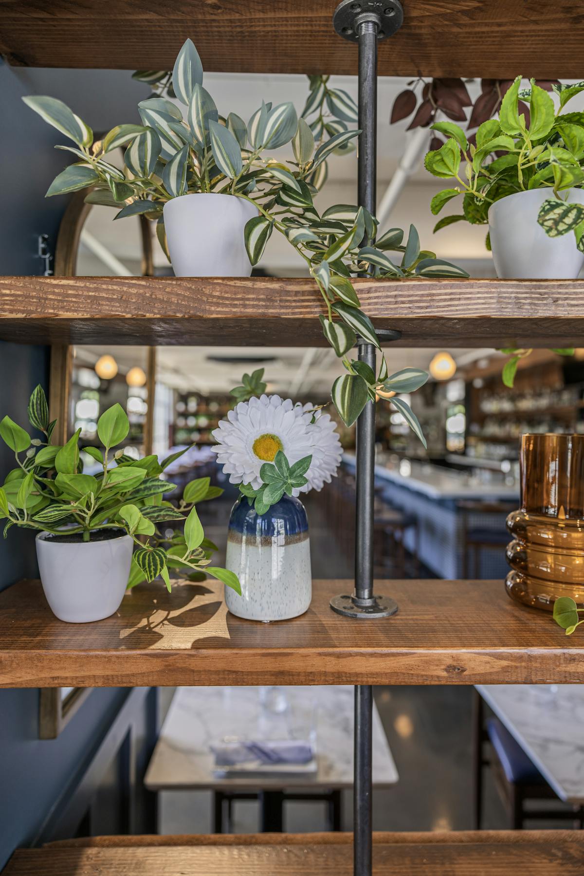 Daisy Tavern interior